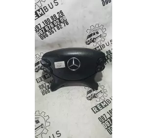 Подушка руля водійська AirBag Mercedes-Benz W211 E211 E220 E-class a2198601502